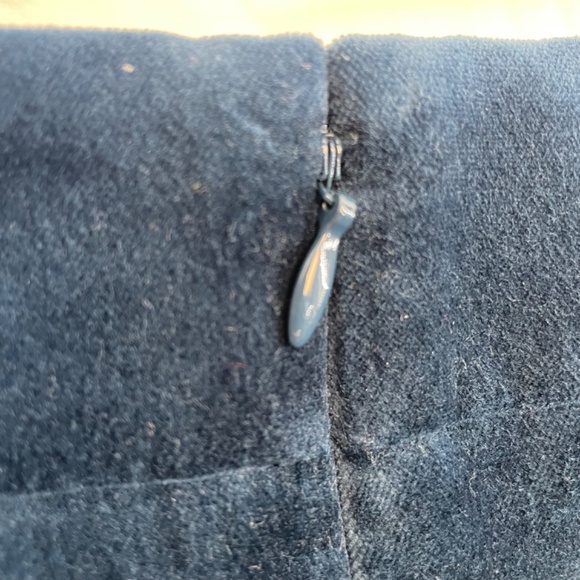 Ann Taylor Straight Skirt Velvet Blue Women’s Size 2 NEW with tag - Picture 7 of 13